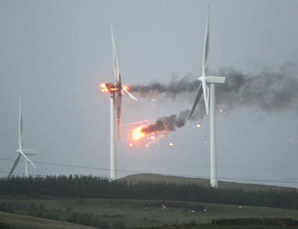Scottish windmill exploding in high winds on Dec. 8, 2011 (photo: Stuart McMahon)