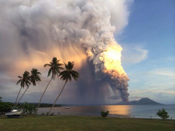 Eruption of Tavurvur volcano in Papua New Guinea on the morning of 29 August 2014.