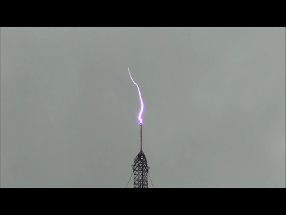 Lightning Strike Video « Roy Spencer, PhD